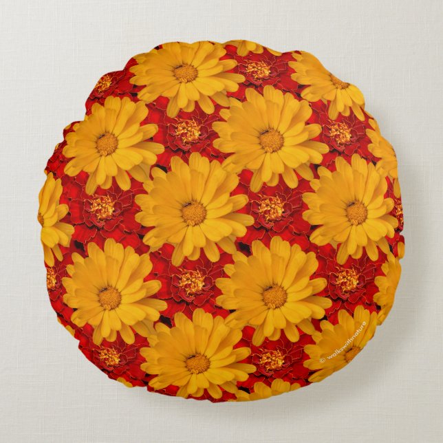 Coussins Ronds Belle Médaille de Fleurs de Marigold Jaune Rouge (Devant)