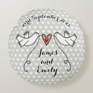 Coussins Ronds Chien cadeau Mariage Doves blanches personnalisées