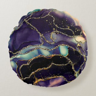 Coussins Ronds Currents of translucent hues, snaking metallic swi