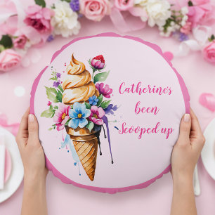 Coussins Ronds Elle a été ramassée Mariage en glace Bridal Shower