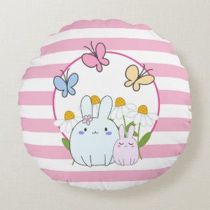 Coussins Ronds Lapins mignons avec des pâquerettes et des papillo
