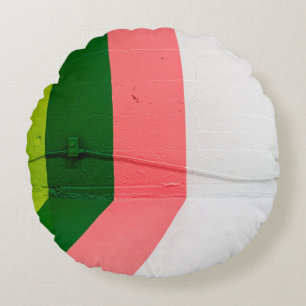 Coussins Ronds Mur peint blanc, rose, vert et jaune