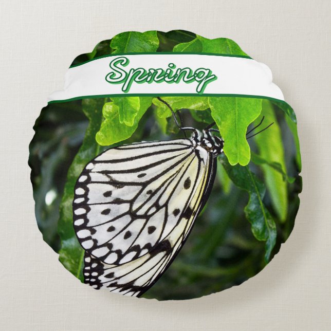 Coussins Ronds Papillon noir et blanc sur Green Custom Name (Devant)