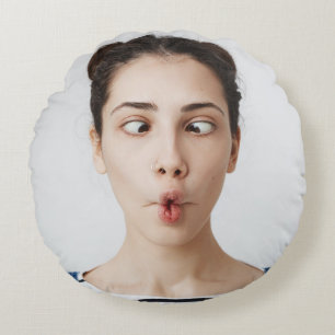 Coussins Ronds Téléchargez votre selfie à la tête drôle 