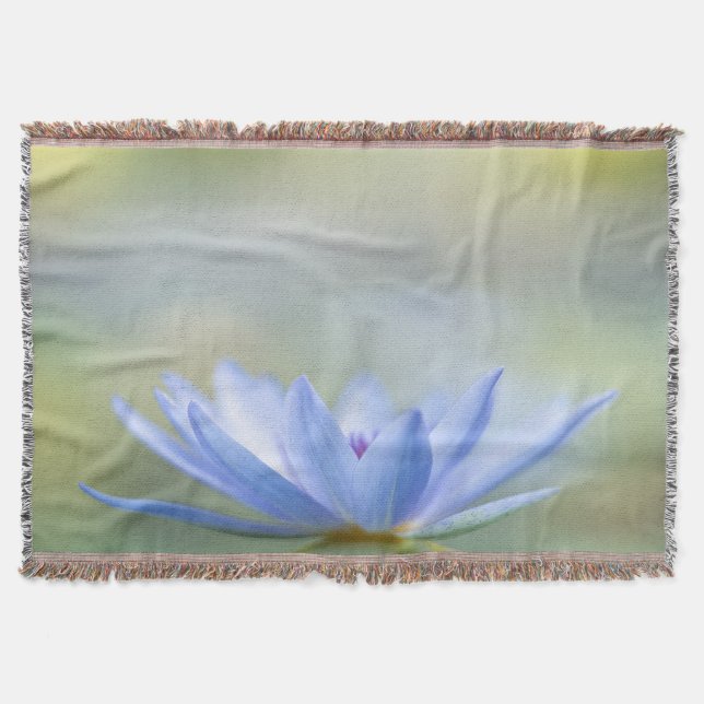 Couverture Elégante Fille tendance, Lotus Bleu (Devant)