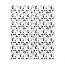 Couverture en polaire noire et blanche