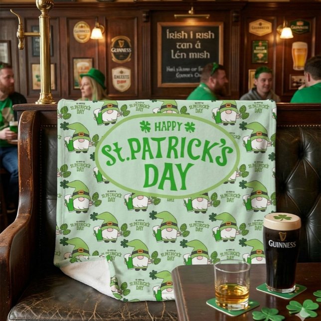 Couverture en polaire verte pour la Saint-Patrick  (Créateur téléchargé)