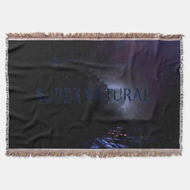 Couverture Le côté noir surnaturel de la lune (Devant)