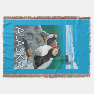 Couverture Macareux observant un bateau de croisière