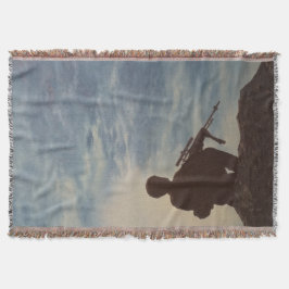 Couverture Militaires couvrants de jet toute la saison