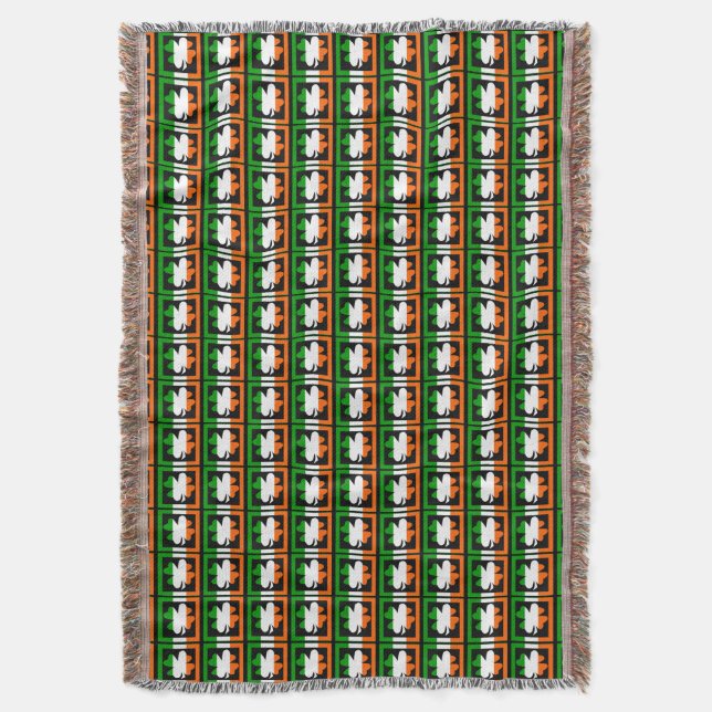 Couverture Motif Shamrock celte (devant Vertical)