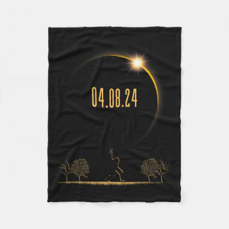 Couverture Polaire 04.08.24 Éclipse solaire totale 2024