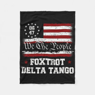Couverture Polaire 8647 Anti Trump Foxtrots Deltas Tangos Impeachment
