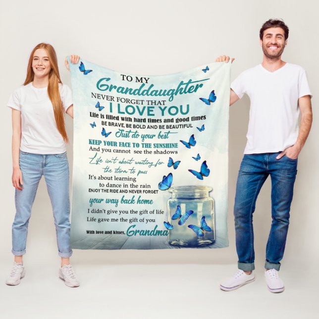 Couverture Polaire À ma petite-fille (En situation)