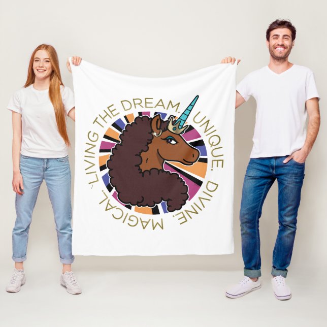 Couverture Polaire Afro Unicorn Living the Dream Design (En situation)