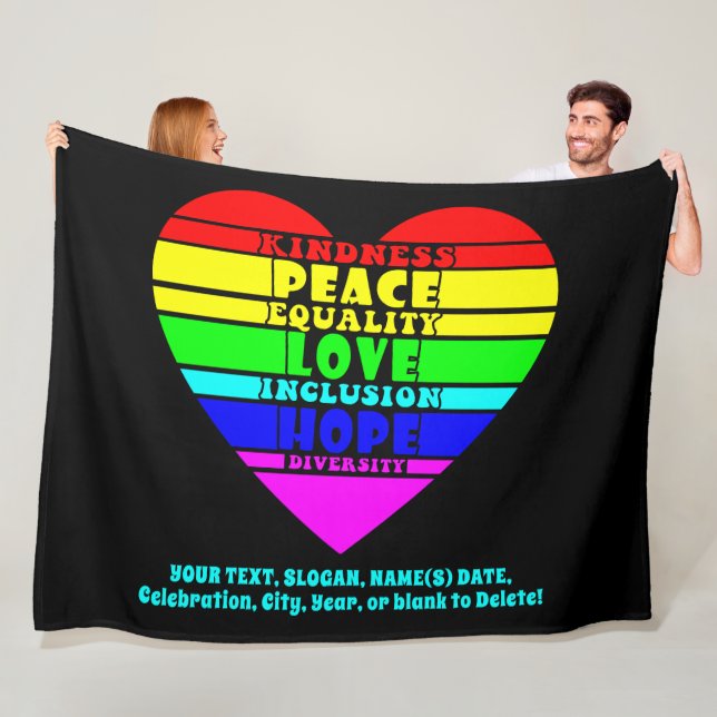 Couverture Polaire Ajouter Votre Texte, Rainbow Heart Peace Equality  (En situation)