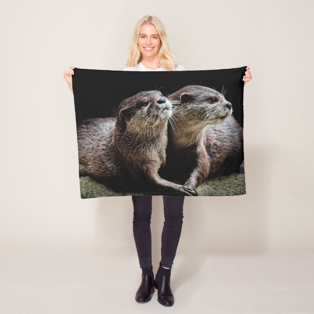 Couverture Polaire Animaux de bébés cutest | Otters tenant les mains (En situation)