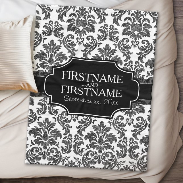 Couverture Polaire Anniversaire du Mariage Goth Black Lace et Parchem (Personalized wedding anniversary fleece blanket)