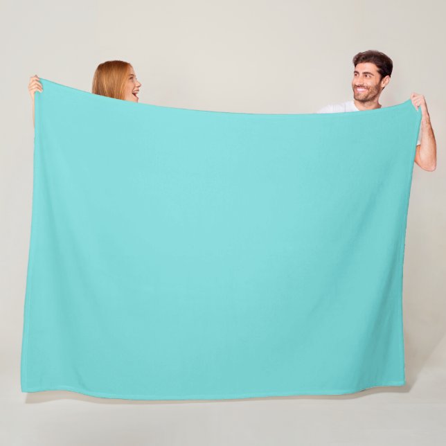 Couverture Polaire Aquamarine solide (En situation)