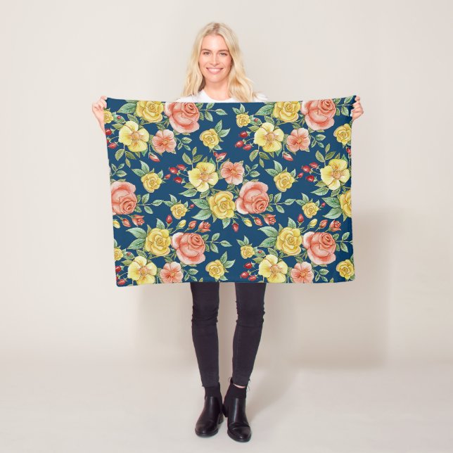 Couverture Polaire Aquarelle vintage Floral Rose Arrière - plan | (En situation)