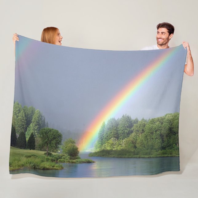 Couverture Polaire Arc-en-ciel (En situation)