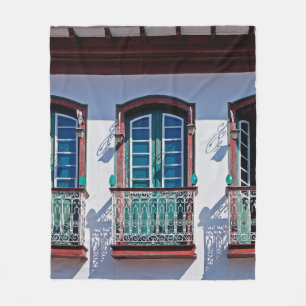 Couverture Polaire Balcons sur la façade en Diamantina, Minas Gerais,