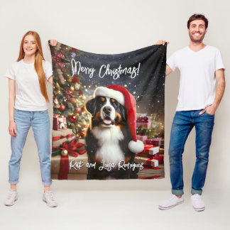 Couverture Polaire Beau chien de montagne bernois avec chapeau de San