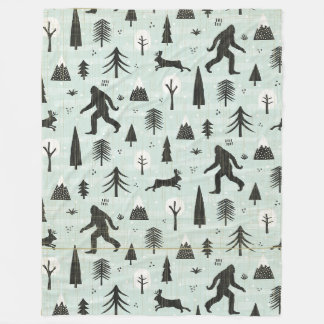 Couverture Polaire Bigfoot Walking in the Woods