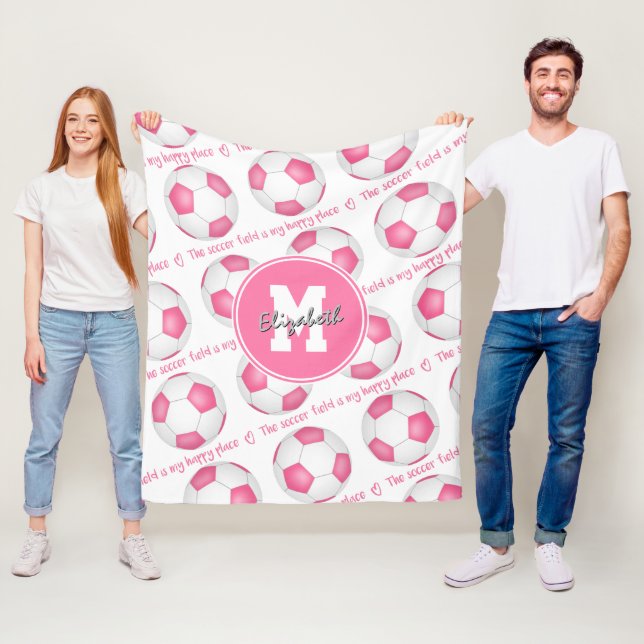 Couverture Polaire blanc rose Le terrain de football est mon endroit  (En situation)