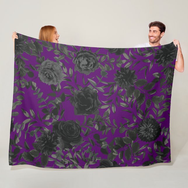 Couverture Polaire Blanche Mariage gothique Rose violet et noir (En situation)