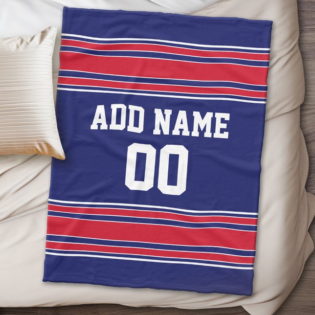 Couverture Polaire Bleu et Rouge Sports Strips Nom personnalisé Numér (Personalized fleece blanket - Sports Theme)