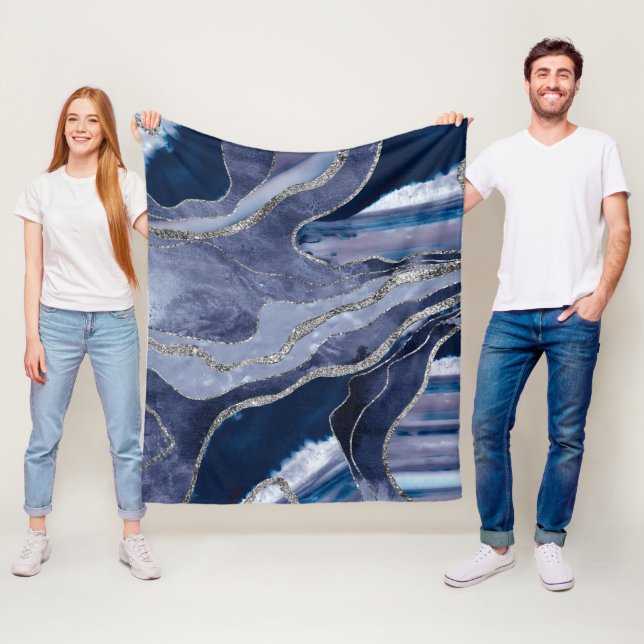 Couverture Polaire Bleu Marbre Agate Parties scintillant argent Glam  (En situation)