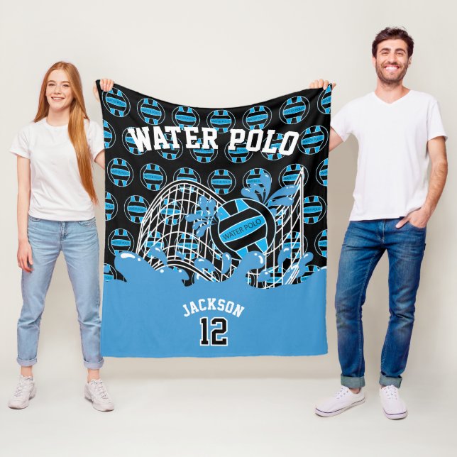 Couverture Polaire Bleu - Polo d'eau 🤽 ‍ Sport ♀️ dans Blanche polai (En situation)
