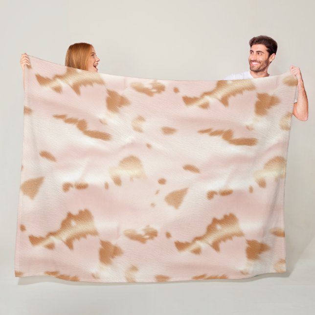 Couverture Polaire Blush Rose Tan Southwest Faux Cowgirl Cowhie (En situation)
