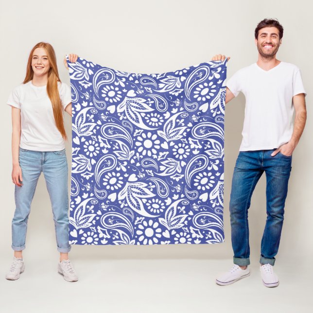 Couverture Polaire Boco Chic Classique Bleu Blanc Paisley Flower Hear (En situation)