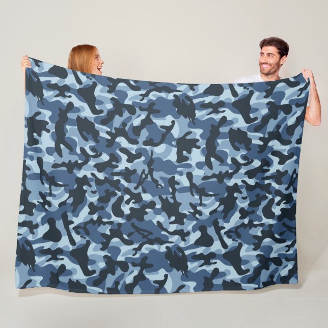 Couverture Polaire Camouflage bleu (En situation)