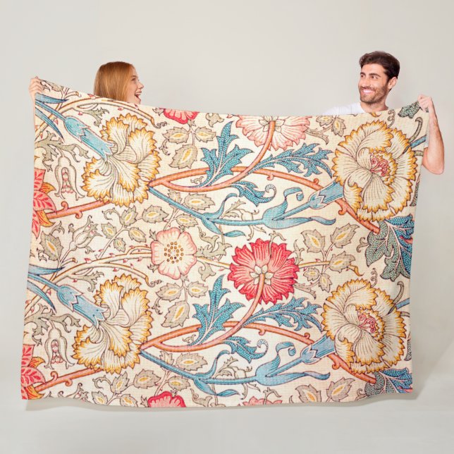 Couverture Polaire Carnation, William Morris (En situation)