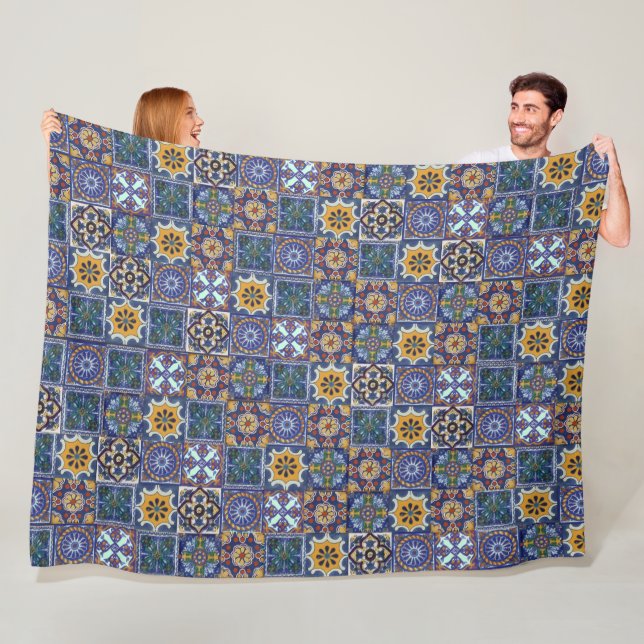 Couverture Polaire Carreaux Talavera mexicains (En situation)