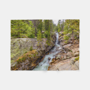 Couverture Polaire Cascade de rivière et chute d'eau