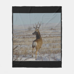 Couverture Polaire Cerf mulet mâle D20 dans la neige