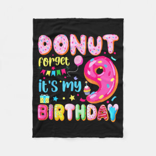 Couverture Polaire C'est mon 9ème anniversaire Donut N'oublie pas Pun
