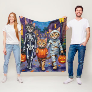 Couverture Polaire Chats Maine Coon faisant Trick-or-Treating pour Ha