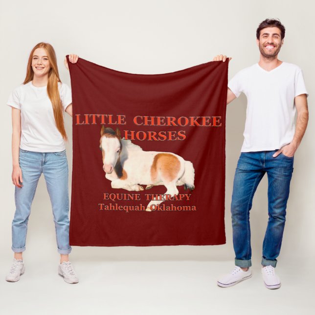 Couverture Polaire Chevaux du Petit Cherokee (En situation)