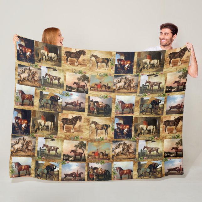 COUVERTURE POLAIRE CHEVAUX PEINTURES D'ART FIN PARCHEMENT, CHAUSSURES (En situation)