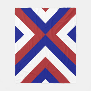 Couverture Polaire Chevrons rouge, blanc et bleu