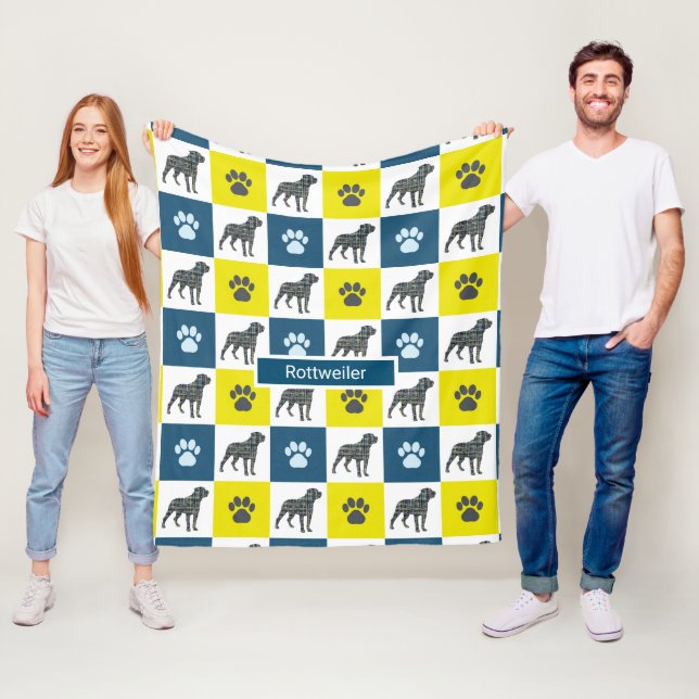 Couverture Polaire Chien et silhouette de grille jaune Empreinte de p (En situation)