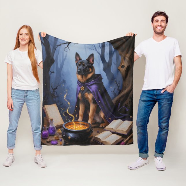 Couverture Polaire Chien Malinois belge Peinture d'Halloween lunaire (En situation)