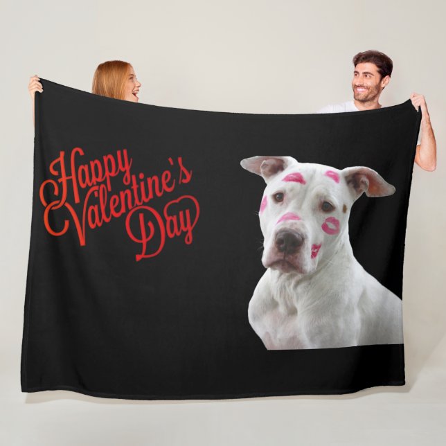 COUVERTURE POLAIRE CHIEN VALENTINE (En situation)