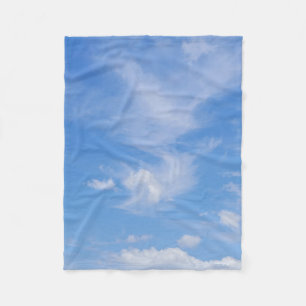 Couverture Polaire Ciel Bleu Avec Nuages Agités