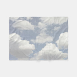 Couverture Polaire Ciel bleu rêvé avec nuages blancs bouffants